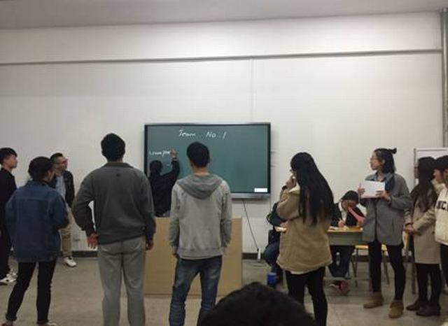 F:\Ryan\me\合职材料\伟德源自英国1946词汇比赛\webwxgetmsgimg (3).jpg